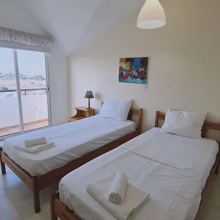 Sea And Salt Lake Panoramic View Apt Apartament Larnaca